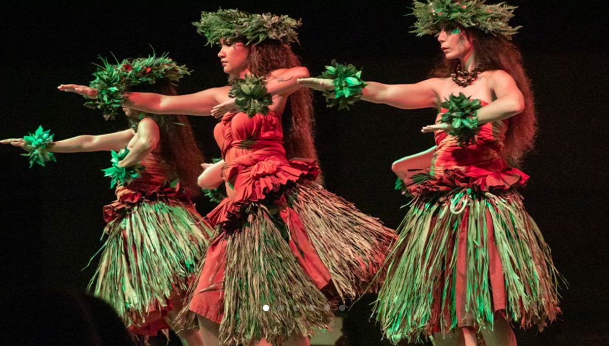 Maui's tweet photo. Heading to #Kauai for a vacation?  Don't miss out on the Kalamaku Luau. 
https://t.co/kcmpTV8s7c

#kauailuau #kauailuaus #kauai #kauaihawaii https://t.co/xS69YIbMQi