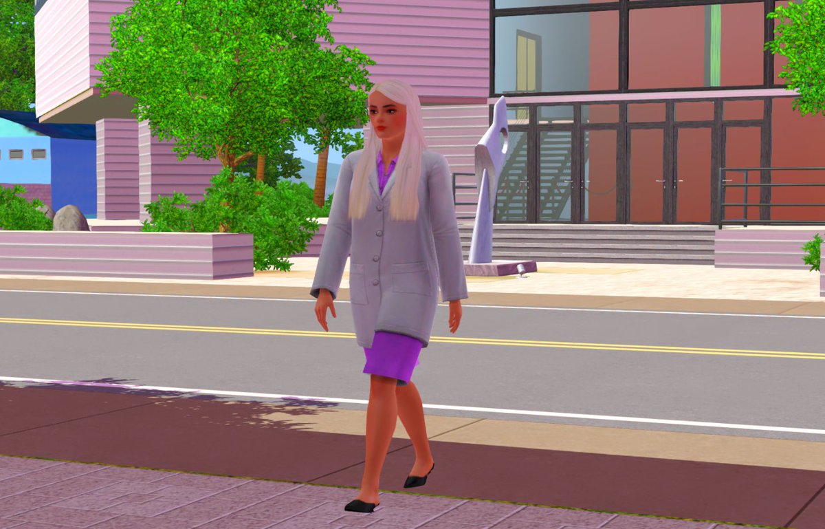 Girly bought a new car now she's a trauma surgeon 😙😙

#TheSims #TheSims3