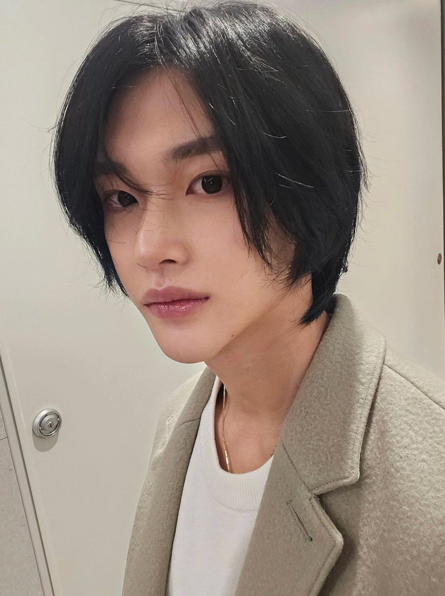 He breathes life into the selfie, turning it into an enchanting reflection of his charming persona.