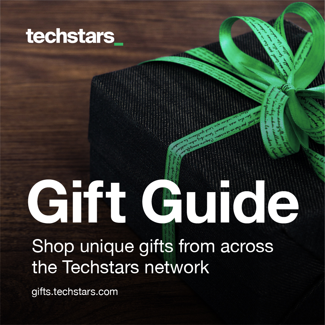 MaelleGavet's tweet image. @Techstars #GiftGuide, a curated list of products from incredible Techstars #startups, is live.
Gifts like small-batch fragrances, modern home climate gear &amp;amp; #robotics games. This year, give a gift that’s meaningful &amp;amp; supports Techstars #founders. 🎁 tsta.rs/VUsm50Qg6n3