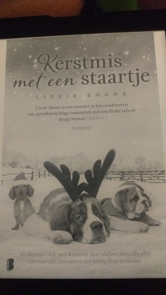 Astrid746's tweet image. Wat een leuk kerstverhaal  🎄 Af en toe kan ik echt genieten van een feelgood, vooral met de kerst 🌟  #boekperweek