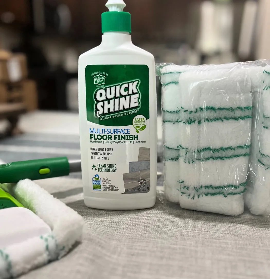You can get your floors ready with @QuickShineFF Why Quick Shine? Because you want your home to smell great and you don’t want the harsh chemicals left behind parentinghealthy.com/get-your-floor…

#QuickShineFloors #PlantBased #SimpleClean #pHNeutral #LoveYourFloors #CleanShine #PerfectFloors