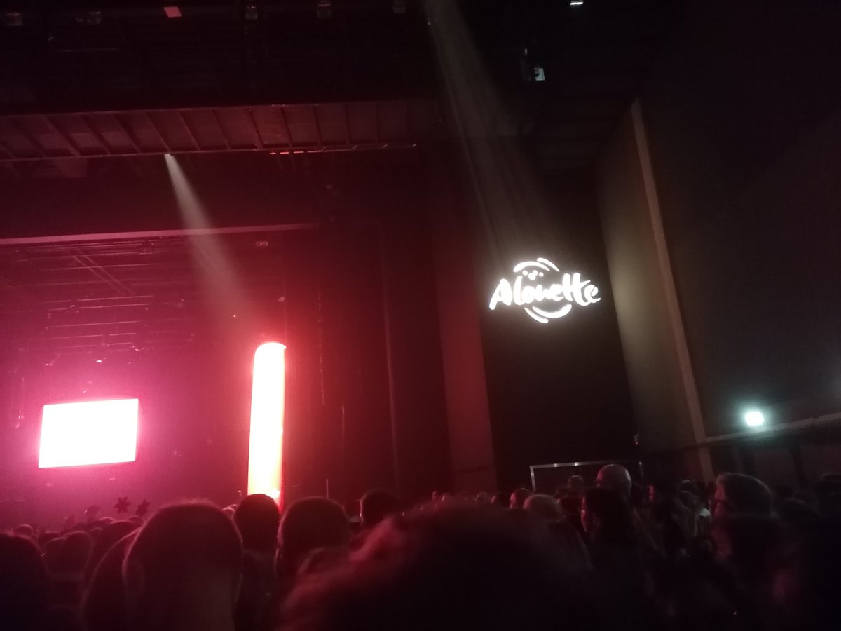 charlesevezard's tweet photo. #lelivealouette https://t.co/cIaazDrmDD
