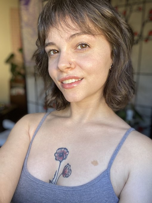 Short hair era ✨ https://t.co/F5QuUndcrC<a href="/tag/petite"class="tags"><span>#petite</span></a><a href="/tag/subscribe"class="tags"><span>#subscribe</span></a><a href="/tag/onlyfans"class="tags"><span>#onlyfans</span></a><a href="/tag/contentcreator%20"class="tags"><span>#contentcreator </span></a>