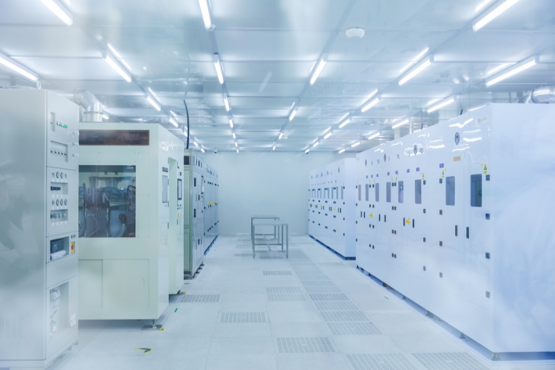 Saphlux_mLED's tweet image. We are thrilled to share that Saphlux's AR mLED display production line has been officially established!
Read full article via LinkedIn:
linkedin.com/pulse/saphlux-…
Website: saphlux.com
As we are approaching the end of 2023, we wish you a joyous holiday season!