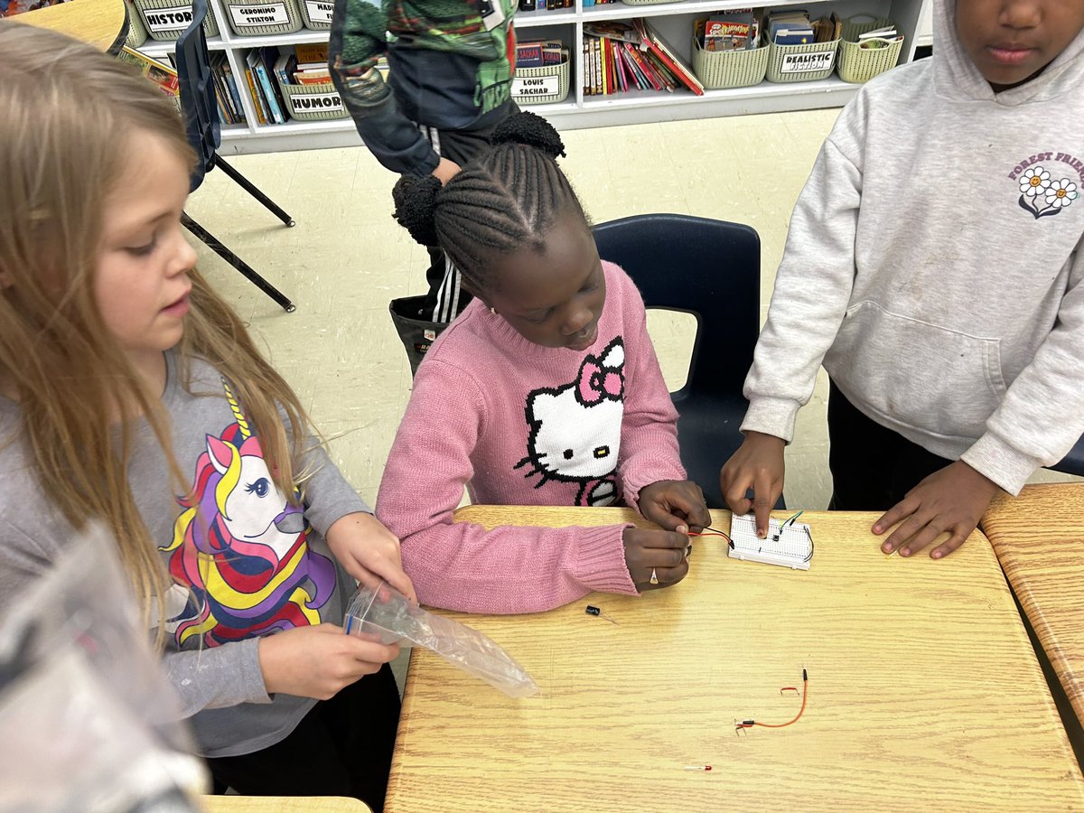 Ms. Smith tweet media