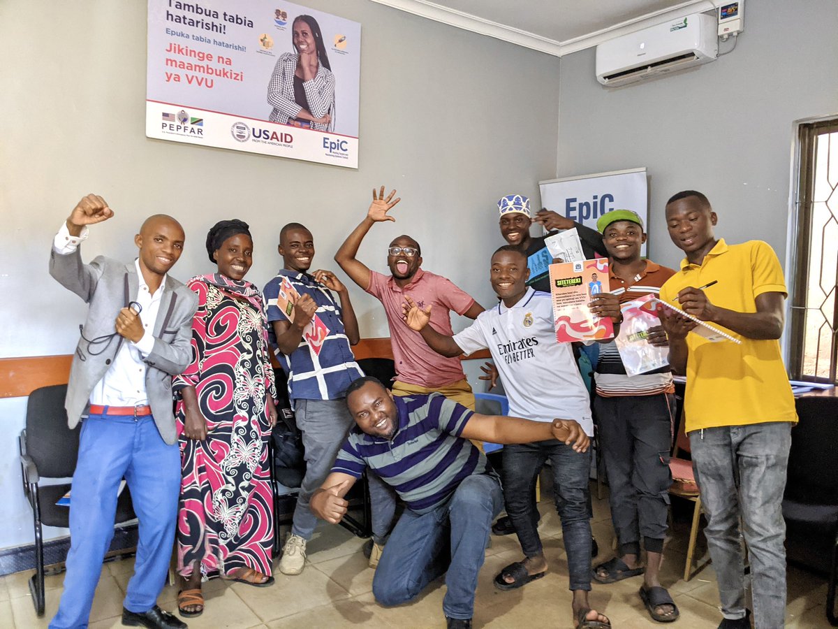 hacocatz's tweet photo. Youth radiating empowerment and joy after an orientation, as part of the SITETEREKI and FURAHA Yangu adopted educational campaigns under the EpiC project. 

Now equipped to educate peers on HIV prevention and promoting access to HIV testing services. https://t.co/YLwBF3QXm9
