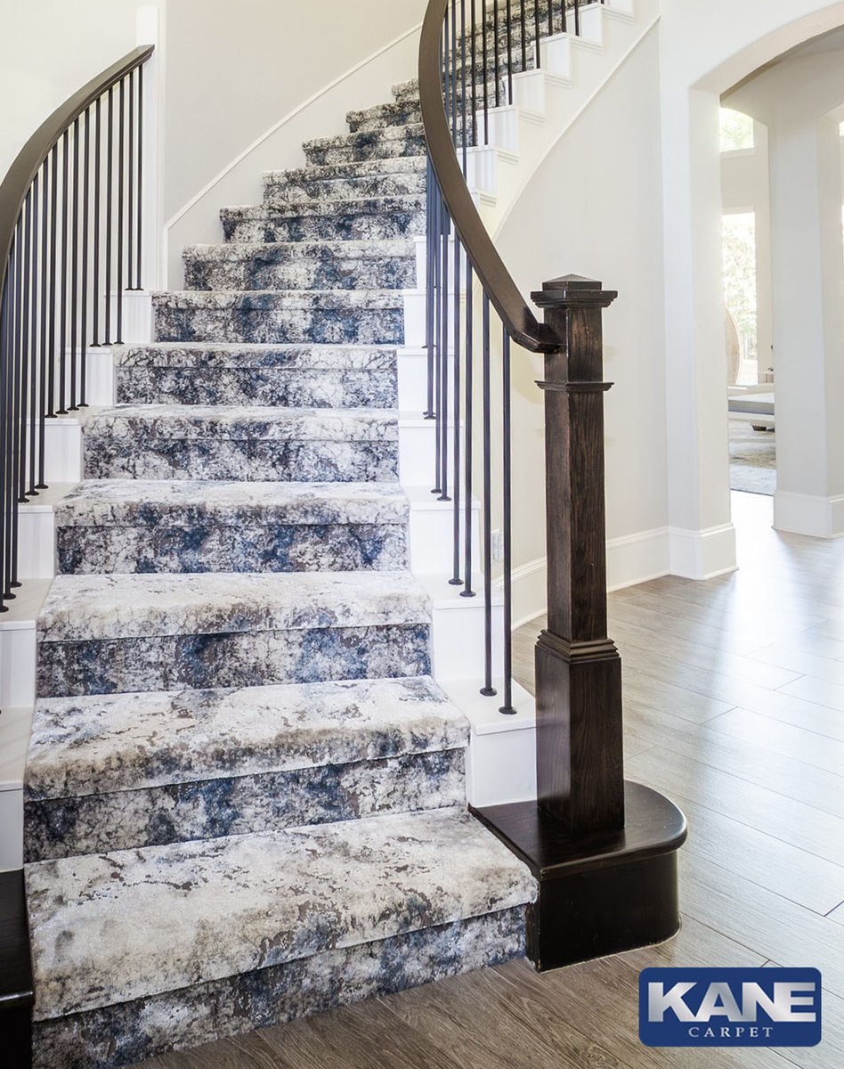 Rich textures and  patterns that are sure to impress!

Featuring style Eden Brook in color Premier from our Himalaya Collection.

Photo from @monarchandmaker 
Give them a follow!

#carpet #homeideas #interiordesign #arearugs #modernhome #cozy #luxuryhome #luxurious