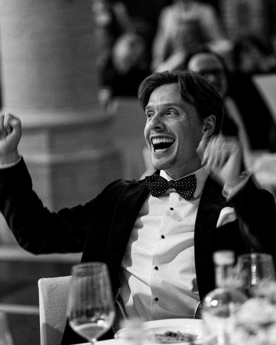 TheBalletTwins's tweet photo. A wonderful night at the fundraising gala for @juniorballetantwerp in Belgium. Congratulations to all for such a fantastic evening and thank you for the generous invitation! J&amp;L x

Photos by Nicha Image https://t.co/ECnMgbVcfS