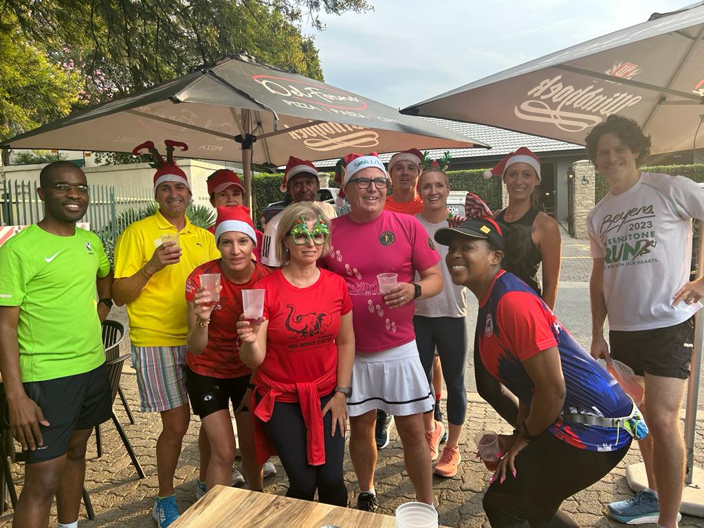 Round 1 of our annual Pub Run done and dusted 🍻 Great success! Thank you for all the cheers and festive spirits 🌲 #MoreThanAClub @nedbanksport @Bavaria @BiogenSA @futurelifeza @Nike @ThirstiW