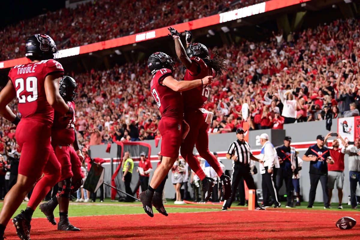 After talking with <a href="/Henry_Trevathan/">Henry Trevathan</a>, I am excited and blessed to have received a PWO offer to continue my athletic and academic career at N.C. State!
<a href="/CoachKurtRoper/">Kurt Roper</a> <a href="/StateCoachD/">Dave Doeren</a> <a href="/JTH_Vikings/">Hoggard Football</a> <a href="/CUnderwood46/">Craig Underwood</a> <a href="/CoachPurzitza/">Adam Purzitza</a>