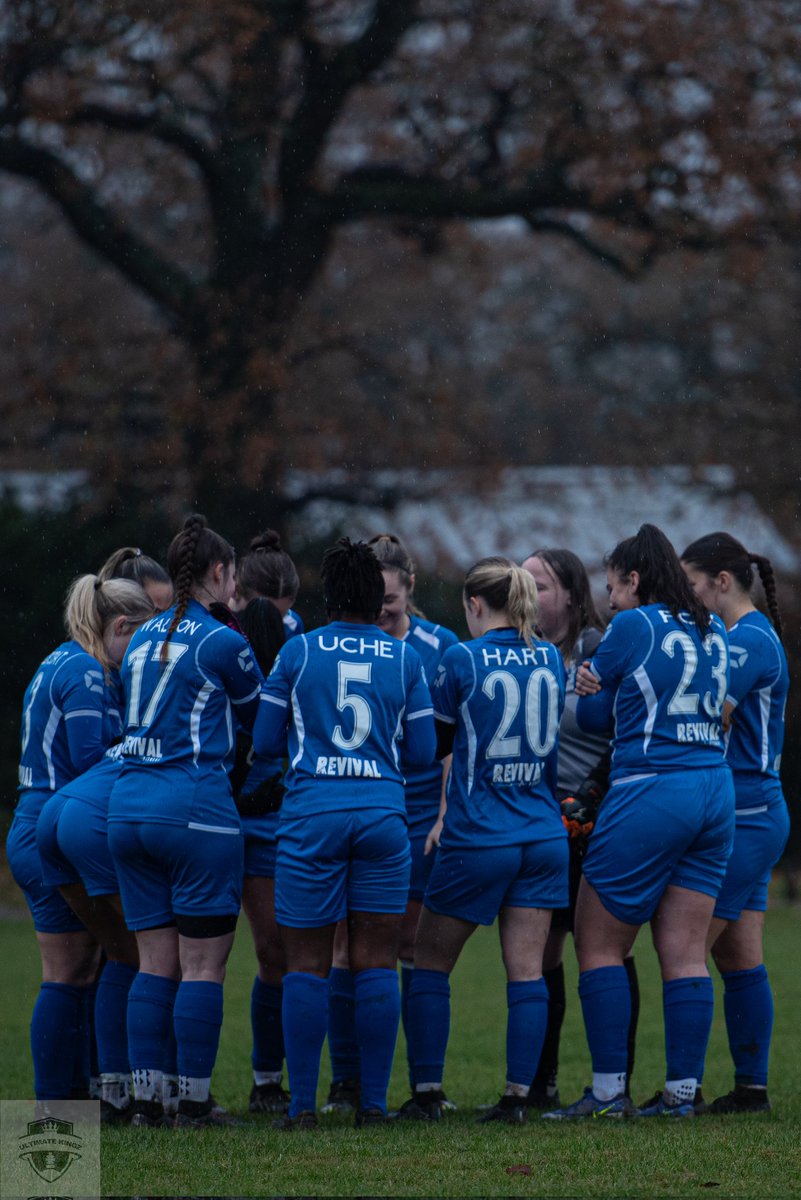 LyeTownWomenFC's tweet photo. 🦅💙🤍 https://t.co/3he62fc1fC