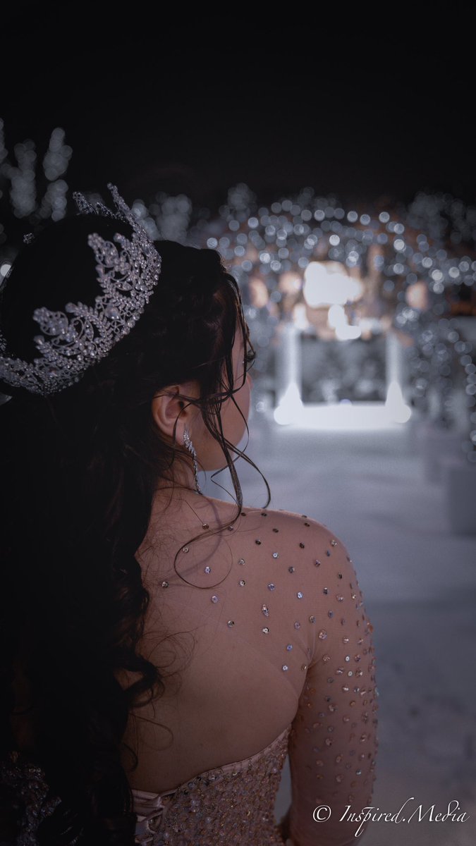 Had the chance to shoot the photos for my best friend’s nieces Quinceanera. This photo was taken in the middle of a blizzard here on Long Island.
.
.
.
.
#Quinceanera #quinceaneras #quinceaneradresses #quinceaneraphotography #quinceaneradress #quinceaneragowns