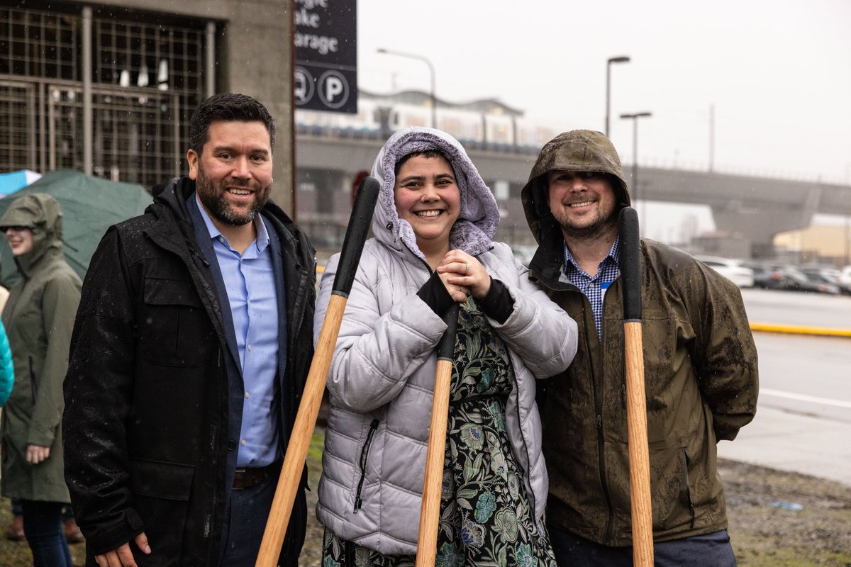 Powering progress and breaking ground on 130 new affordable homes near light rail! 🏘️ Residents of Mercy Angle Lake Family Housing will have access to services, schools, employment, and transit connections when the project opens in May 2025. Learn more: ow.ly/QtIw50Qg7ql