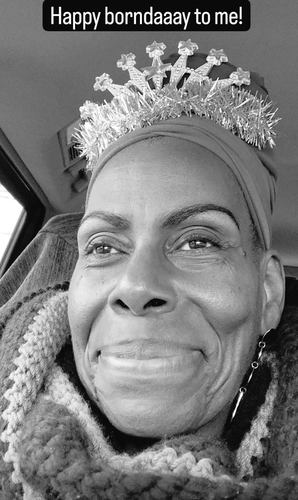 beinglovedwell's tweet image. Happy borndaaay to me! I got a feeling that God is about to blow my mind with His goodness towards me!
💖🥰❤️
#MyNewYear 
#WhatGodhasformeisforme
#Ireceiveit