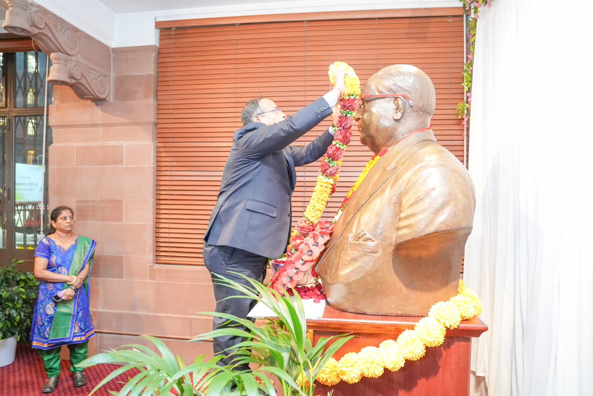 HCI_London's tweet photo. Later in association with #FABOUK, the life and legacy of Dr. B R Ambedkar was remembered @HCI_London. Acting HC @sujitjoyghosh and the members of Indian community paid their tributes to Dr. Ambedkar. @VDoraiswami @MEAIndia @IndianDiplomacy https://t.co/AowNhNhzSI