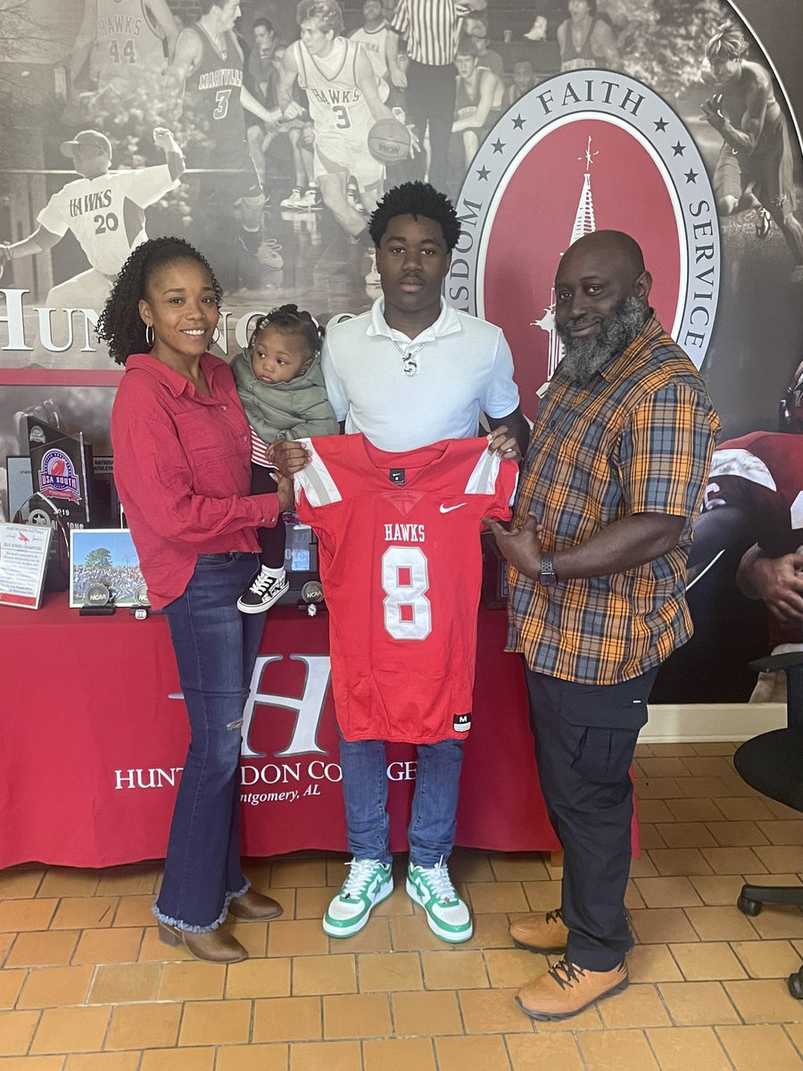 Omarion.8 (@omarionpinckney) on Twitter photo I had a wonderful time visiting <a href="/HawksFootball/">Huntingdon Football</a> today !!! 🪽<a href="/coachHicks_DC/">Steven Hicks</a> <a href="/daleville_fb/">daleville_football</a> <a href="/Plymker_Sports/">Roderick Burden</a> I had a wonderful time visiting <a href="/HawksFootball/">Huntingdon Football</a> today !!! 🪽<a href="/coachHicks_DC/">Steven Hicks</a> <a href="/daleville_fb/">daleville_football</a> <a href="/Plymker_Sports/">Roderick Burden</a>