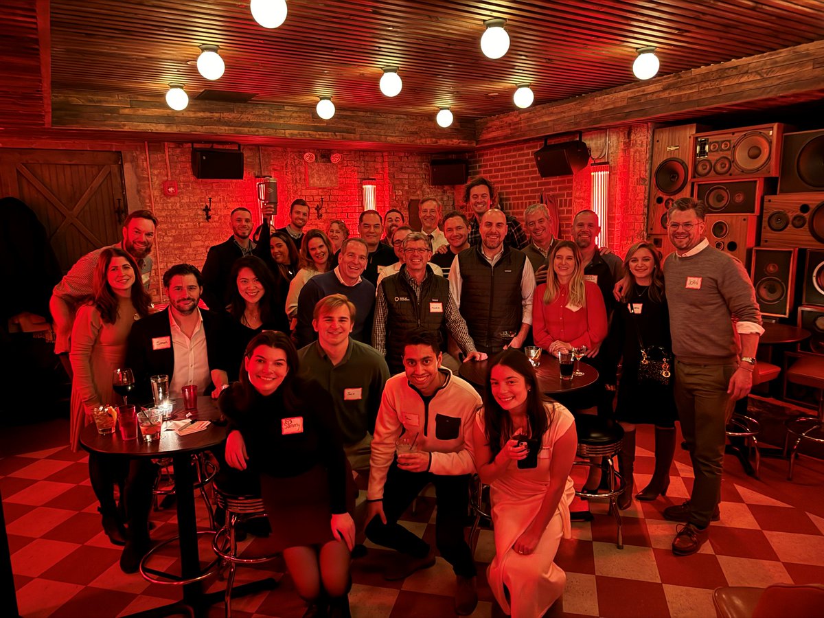 As part of our first holiday event as <a href="/BancOfCal/">Banc of California</a>, our East Coast Venture Banking team gave back to the community by volunteering with <a href="/NYCares/">New York Cares</a> &amp; <a href="/VisionUrbanaInc/">Vision Urbana Inc.</a>, delivering food to homebound NYC residents. 

What a great way to kick off the holiday season!
