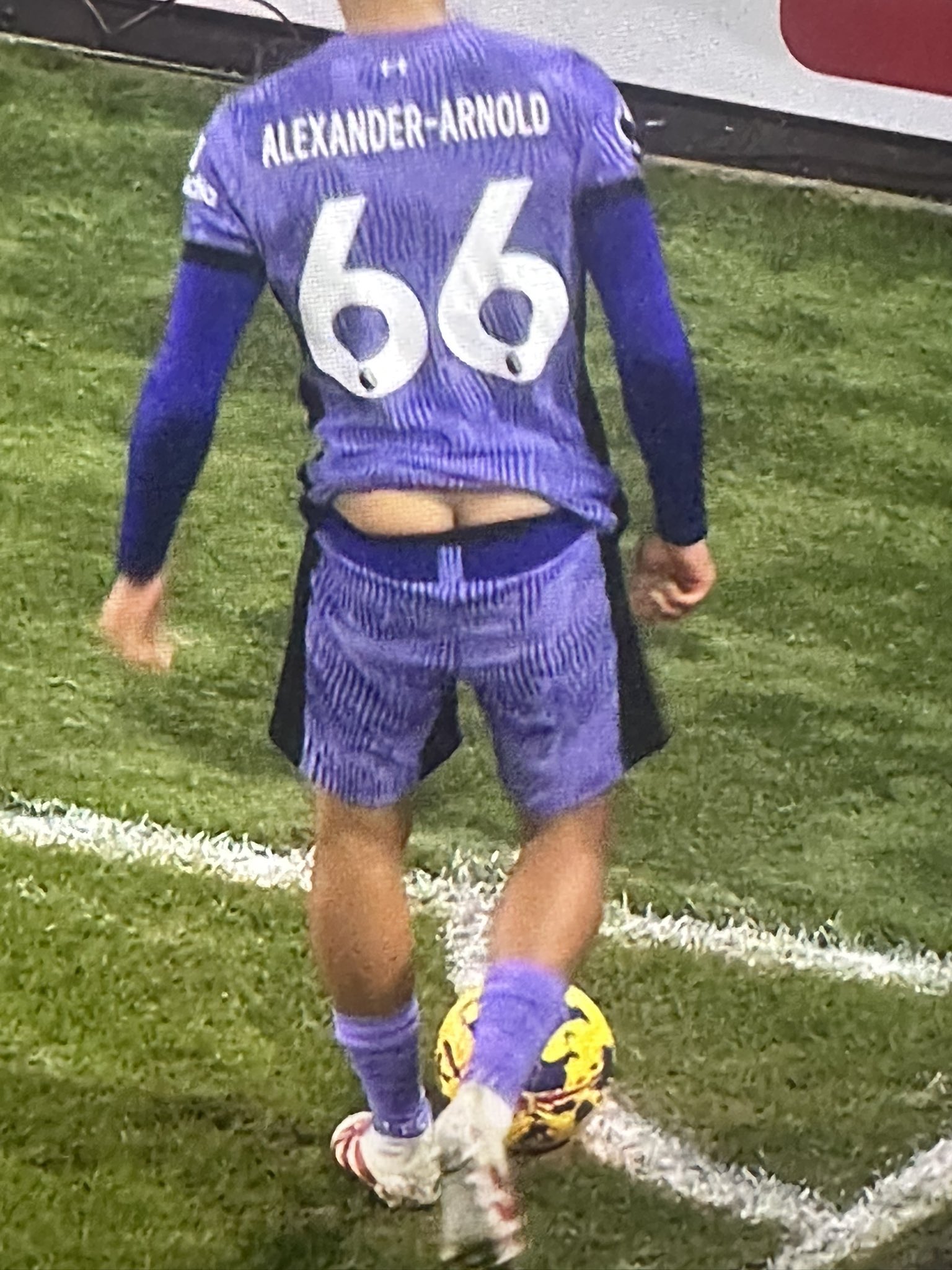 GAsOTv5X0AAUNZt.jpg:large