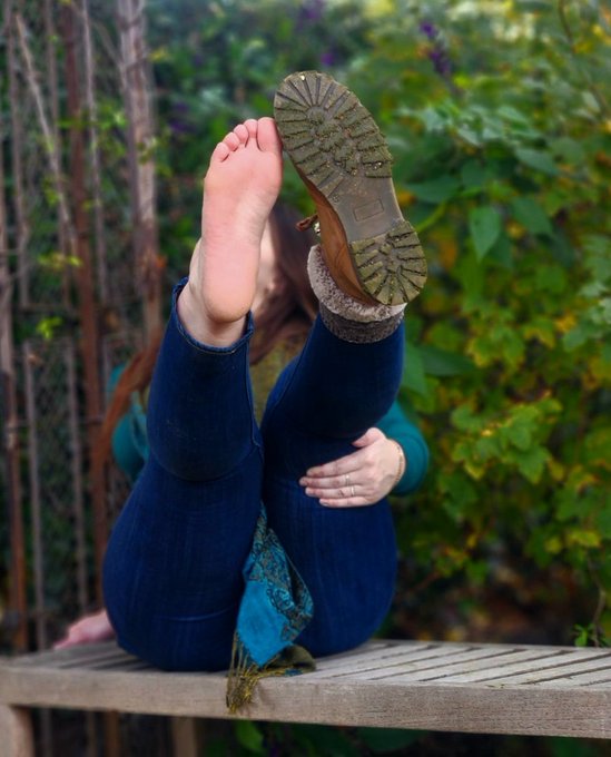 Lets go for a little walk ;) https://t.co/vj1Qb5NXiy