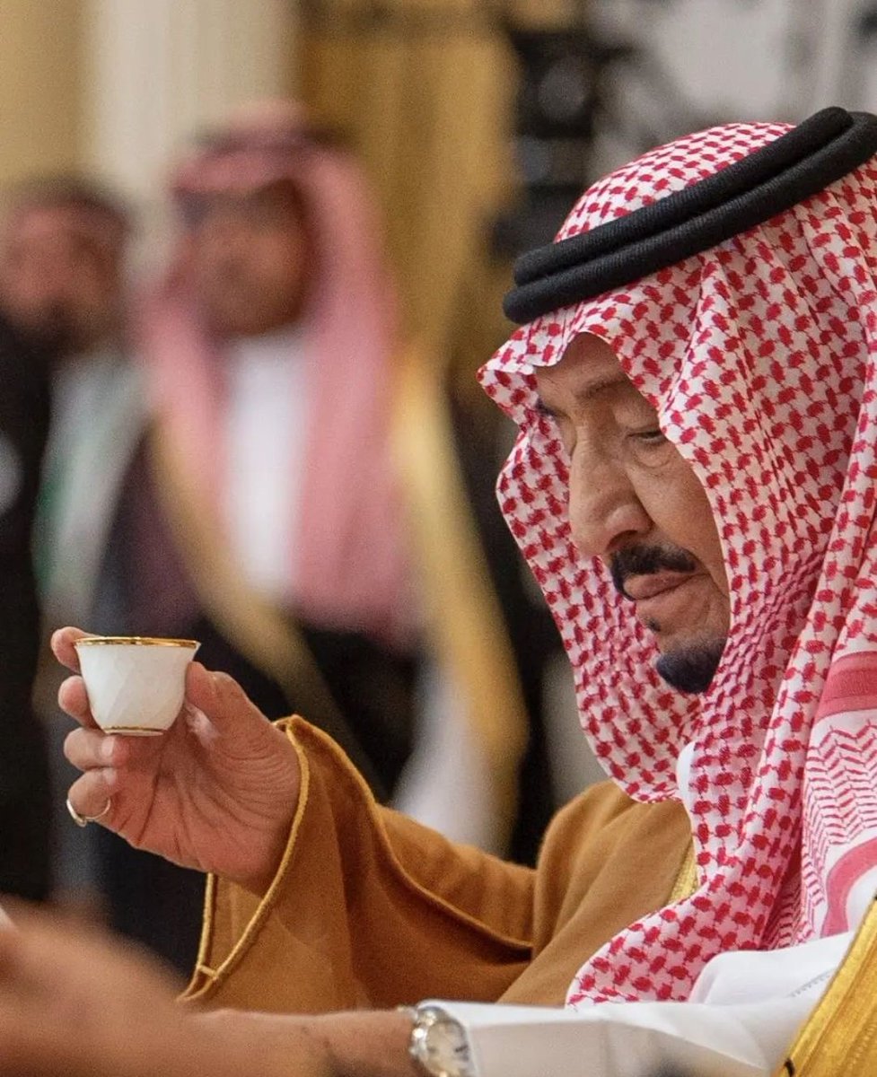 Leader_jed's tweet photo. المملكة لم تستعمر، أنتهى الكلام 🇸🇦❤️

#السعوديه_لم_تكن_مستعمره #السعودية #الرياض #جده_الان #بوتين https://t.co/V05zAA2PwN