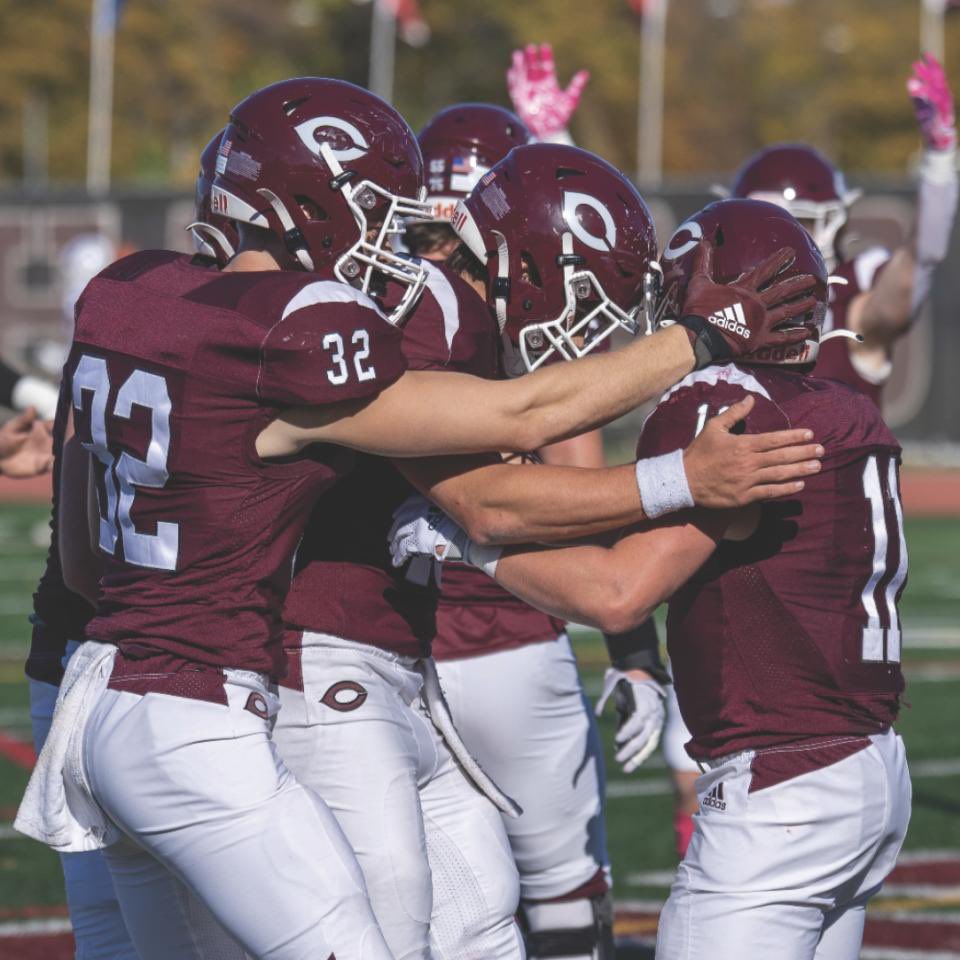 #AGTG After a great conversation with <a href="/CoachMAllenFB/">Montell A. Allen II</a> , I’m blessed to receive an offer from the University of Chicago!!
<a href="/CoachVWill/">Coach Vince Williams</a> 
<a href="/TheCoachJohns/">Jason Johns</a> 
@ChrisRossLOJO