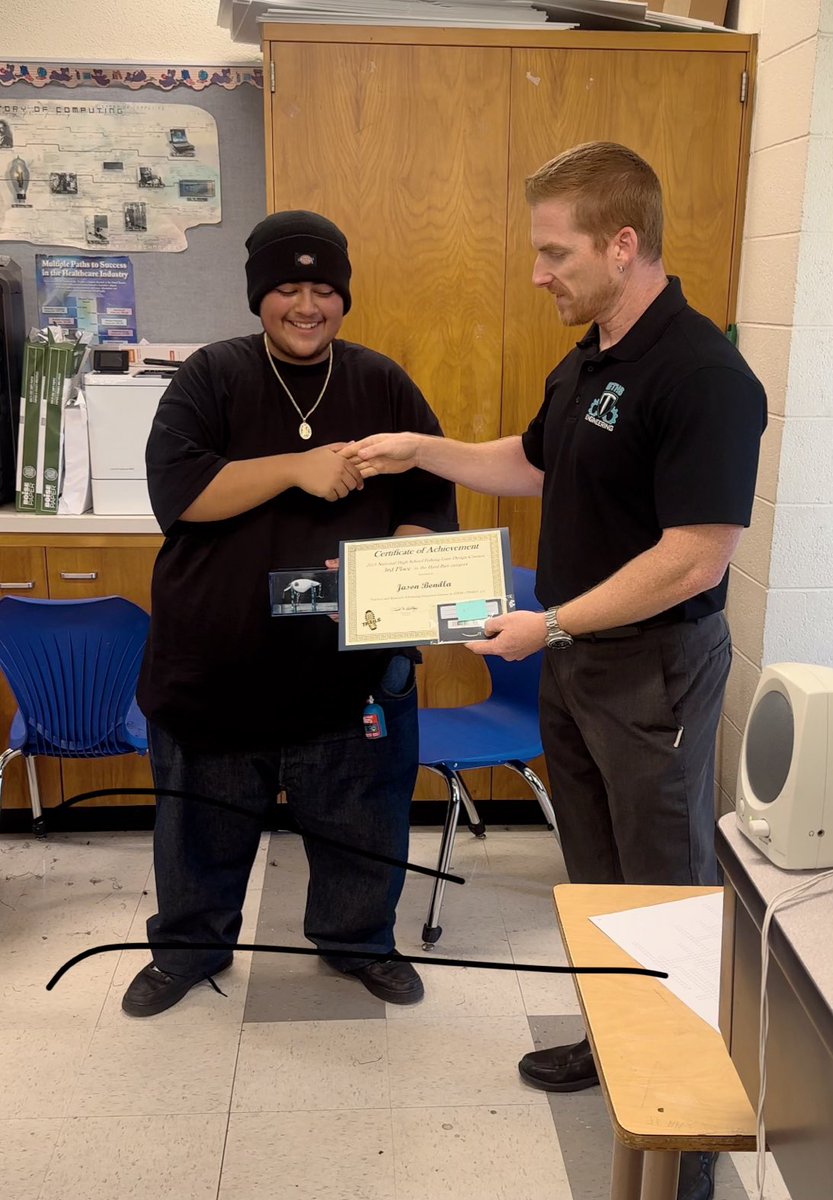 Today BHS Student Jason got an award from Purdue University National High School Fishing Lure Design Contest for winning Third place for the Fishing Lure Competition  presented to him by Mr. Wallace.CJUSDCTE also presented him with an Exceptional Engineering Design Certificate🤗
