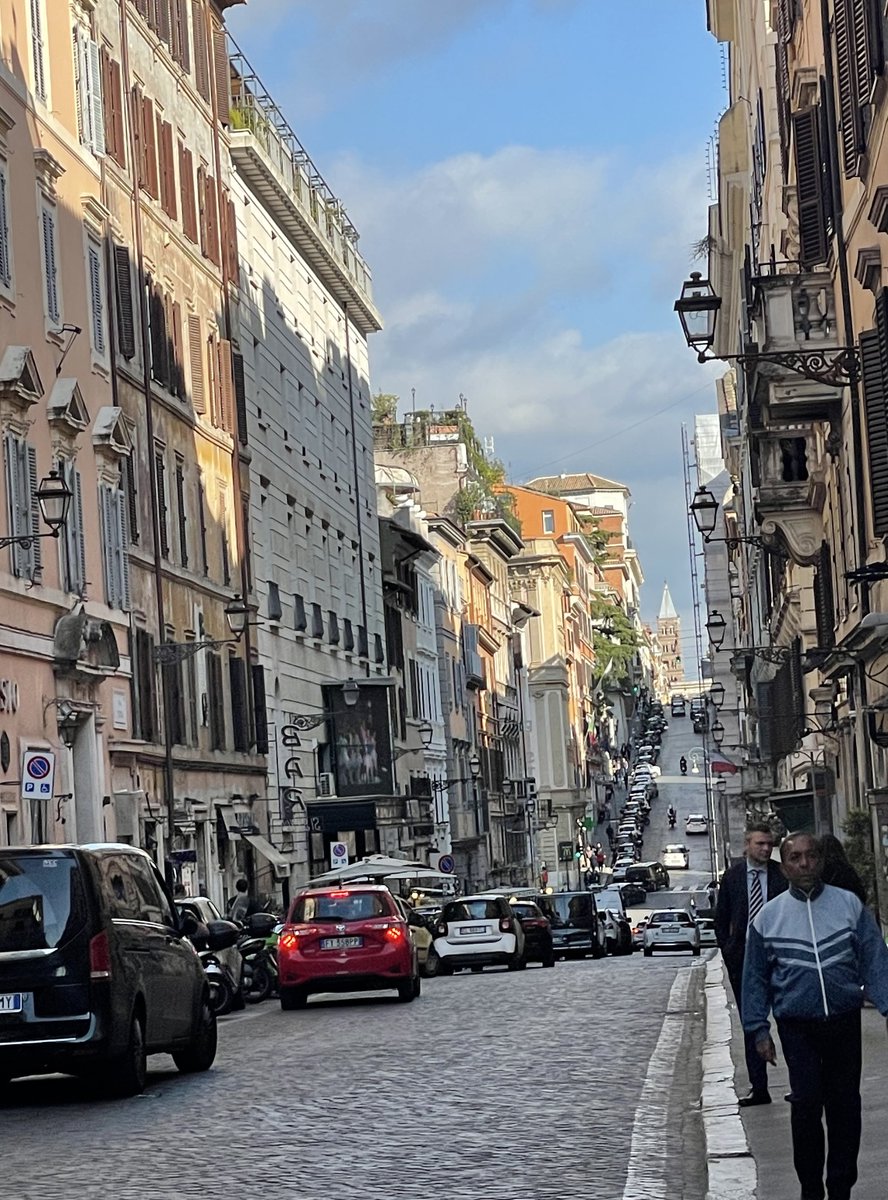 Meanwhile...
instagram.com/rubinodaddysho…