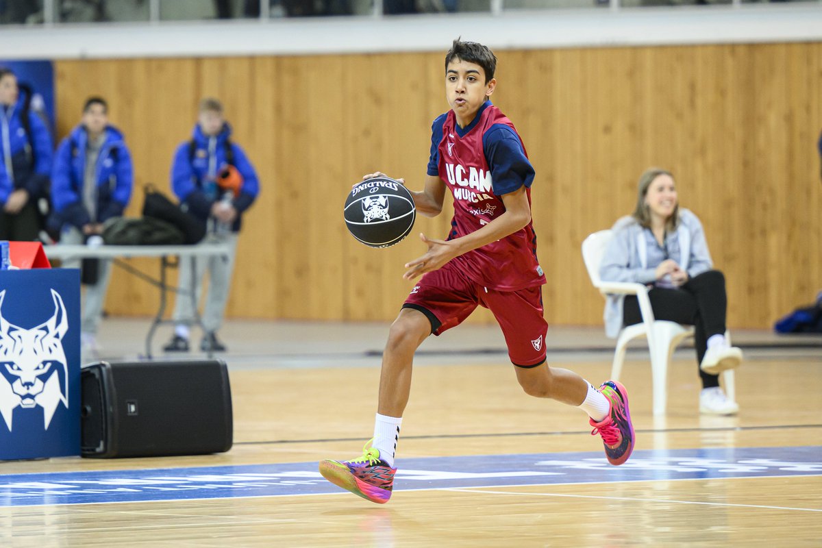 UCAMMurcia's tweet photo. 🔥 ¡FINAL DEL PARTIDO! 

🏆 J1 #MinicopaEndesa 

🏀 @UCAMMurcia @Redexis 82
🏀 @ZunderPalencia 42

📝 Muy buen inicio de los nuestros para llevarse una victoria tan importante como merecida.

#CanteraCAIXABANK https://t.co/xAe613CuB1