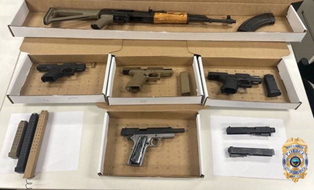 Great collaboration by our <a href="/LBPDWest/">LBPD West Division</a> officers, SWAT Team and Gang Detail! On Monday following a shooting, officers worked together to locate multiple juvenile suspects. Officers established a perimeter around the residence, SWAT &amp; Gangs served a warrant for the residence
(1/2)