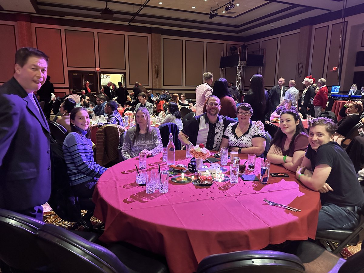 evergreenchevy's tweet photo. Cheers to our incredible team! Thank you to each and every team member who brought their festive spirit to our company holiday party. Your enthusiasm and camaraderie make our workplace truly special. Wishing you all a season filled with joy and relaxation! 🌟✨ https://t.co/YUPDmCzopn