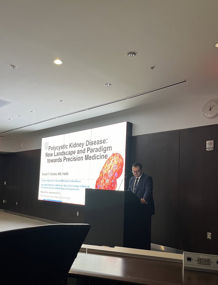 📚 Today's nephrology grand round with Dr. @fouadchebib – a deep dive into ADPKD, from diagnosis to treatment, sprinkled with the latest research insights. Grateful for Dr. Chebib’s expertise and guidance! Always an honor learning from @CleClinicKidney!🫘 #NephTwitter #MedTwitter