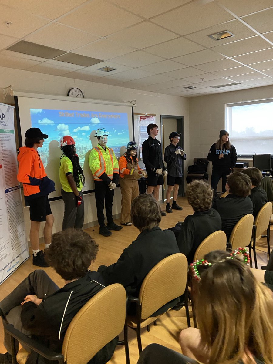 Construction tweet media