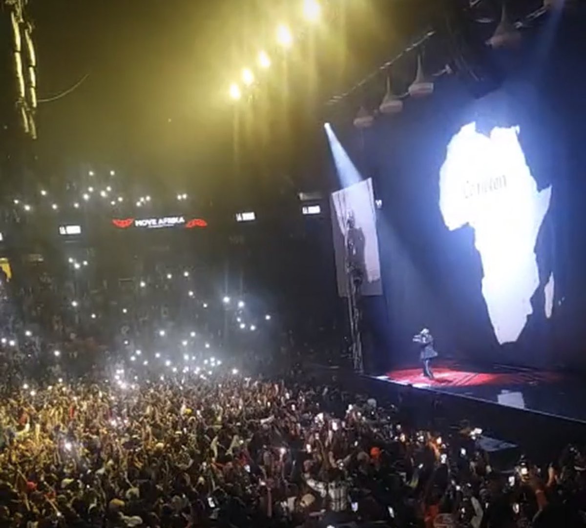 Kendrick Lamar 
RWANDA RWA GASABO
#MoveAfrica