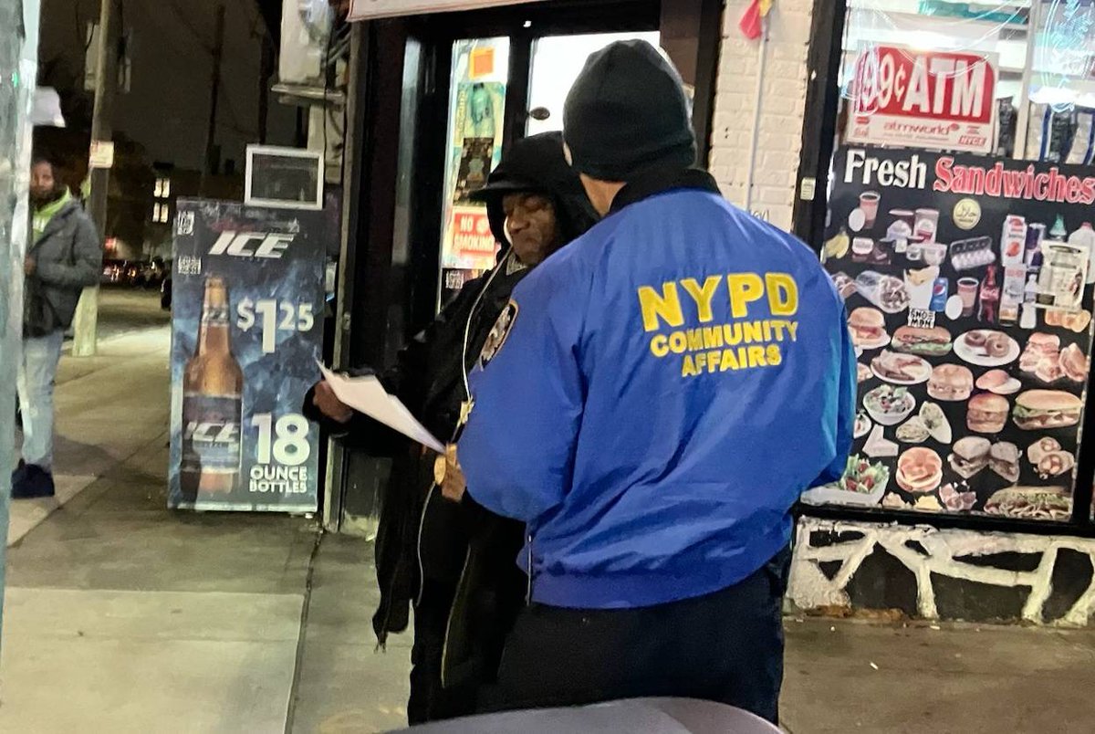 NYPD60Pct's tweet photo. Your Crime Prevention and Community Affairs Officer's conducted a joint operation #GunStop flyer outreach on Mermaid Avenue and West 24 Street. Call 1-866-GUNSTOP (486-7867).  All information is confidential. https://t.co/aZDYWE76YF