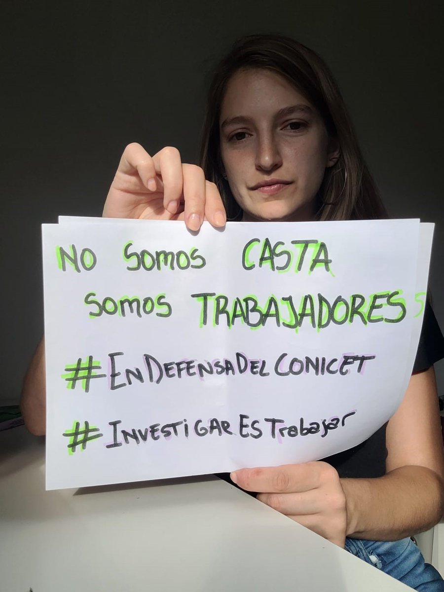 JuliYantorno's tweet photo. Milei mintió diciendo que iba ajustar a la casta. Mientras les da  cargos, planea un ajuste para la clase trabajadora. 
Lxs trabajadorxs de la ciencia nos empezamos a organizar. Estaremos apoyando cada lucha 
#EnDefensaDeLaCiencia 
#InvestigarEsTrabajar
#NiUnCientificxEnLaCalle https://t.co/72H3AGeG7H
