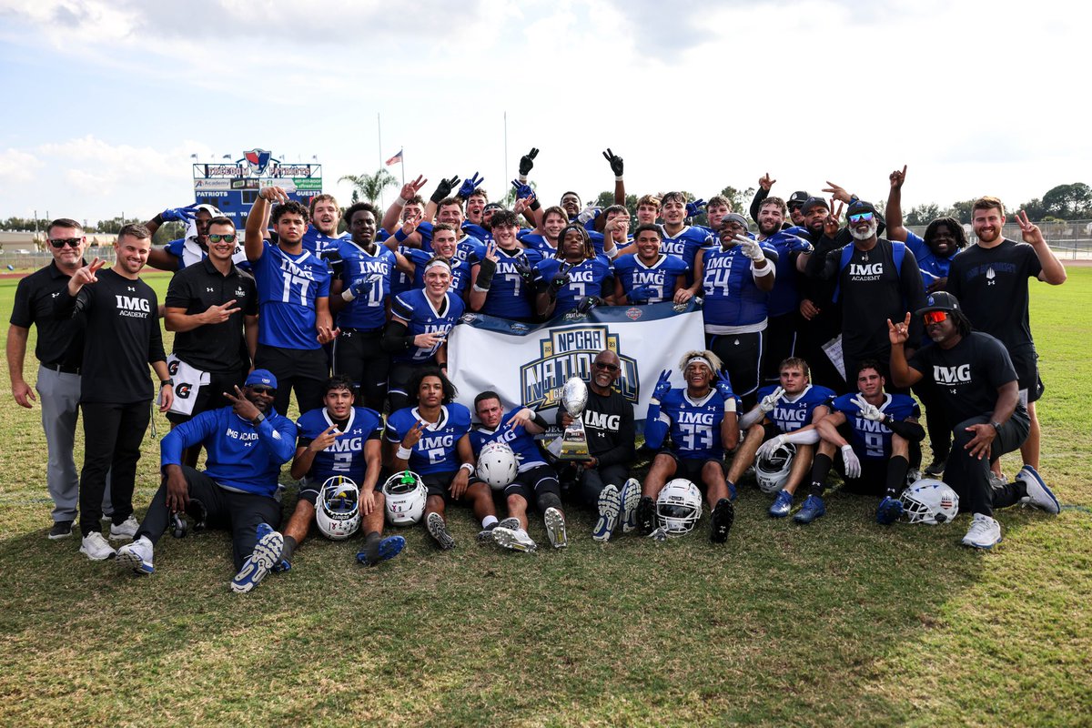 National Champions! I appreciate everyone who helped us reach our goal this season. Thankful for the memories with this team and staff! #4L @IMGAFootballPG <a href="/CoachJJonesSr/">Coach J.Jones, Sr.</a> <a href="/Coach_Suber/">Bryce Suber</a> <a href="/TFlagler/">T Flagler</a> <a href="/Coach_Chung61/">Kyle Chung</a> <a href="/CoachJWilliams_/">Coach Jordan Williams</a> <a href="/NOLESdcSP/">Coach Phelps</a> <a href="/Jblake_8/">Jeff Blake</a>