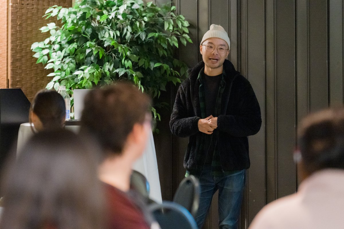 alumnitmu's tweet photo. Thanks to all who attended our Mind Your Career event! @kenlienlee from @careercooptmu gave an insightful presentation on maximizing LinkedIn use and @HTMtorontomet's events team was superb. That wraps our 2023 event season! See you in 2024!

More photos: https://t.co/l4Mmwzn9Tc https://t.co/3xvlUaIoGa