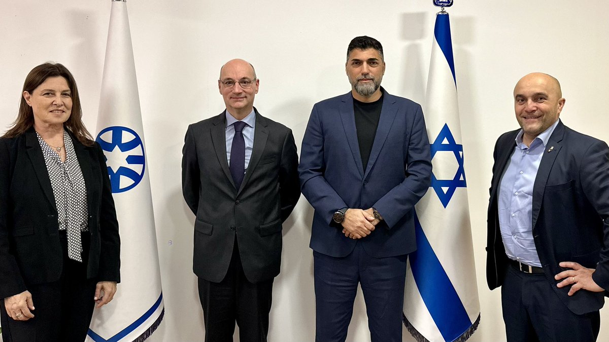 Had a productive meeting with my colleague, @F_Mondoloni, as he begins his visit to Israel. We discussed key regional political issues and agreed to continue working together to promote security and stability in the region.