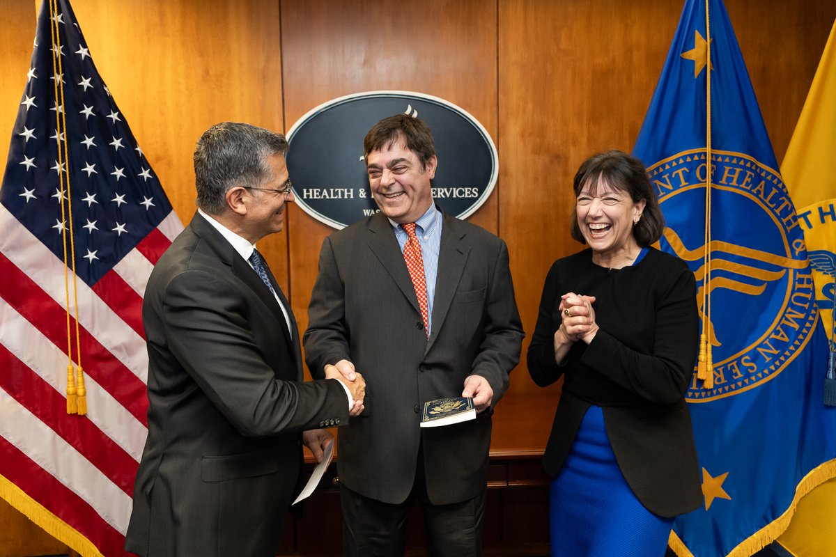 Yesterday my husband, Alex, and many friends and colleagues joined me as I was ceremoniously sworn in as #NIH Director by @SecBecerra at @HHSgov. It’s a privilege to lead this great agency.