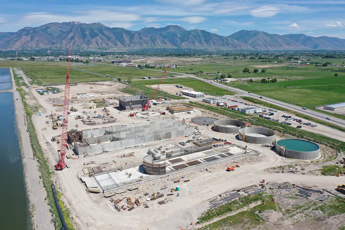 WeAreCVE's tweet photo. Cache Valley Electric was proud to be part of the construction team for the new Logan Regional Wastewater Treatment Facility—ENR Mountain State's 2023 Water/Environment Award of Merit winner. #ENR #ENRMountainStates https://t.co/pcDNldy7gA