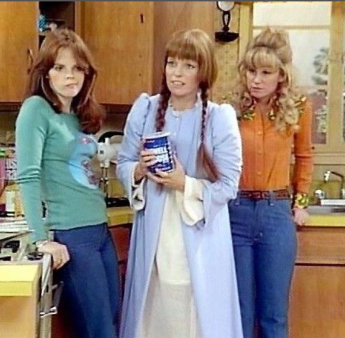 Mario Cantone tweet media