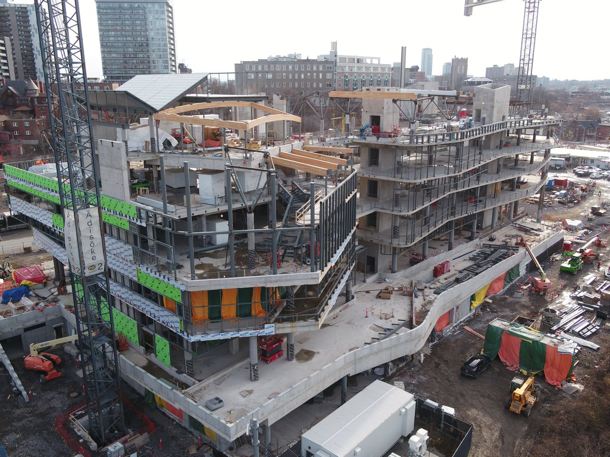 adisoke's tweet photo. We asked Santa for "tree-like" branch columns and our wish is coming true! Check out our latest construction update: https://t.co/8ST1xOPOci https://t.co/S0Yyf4Rad9