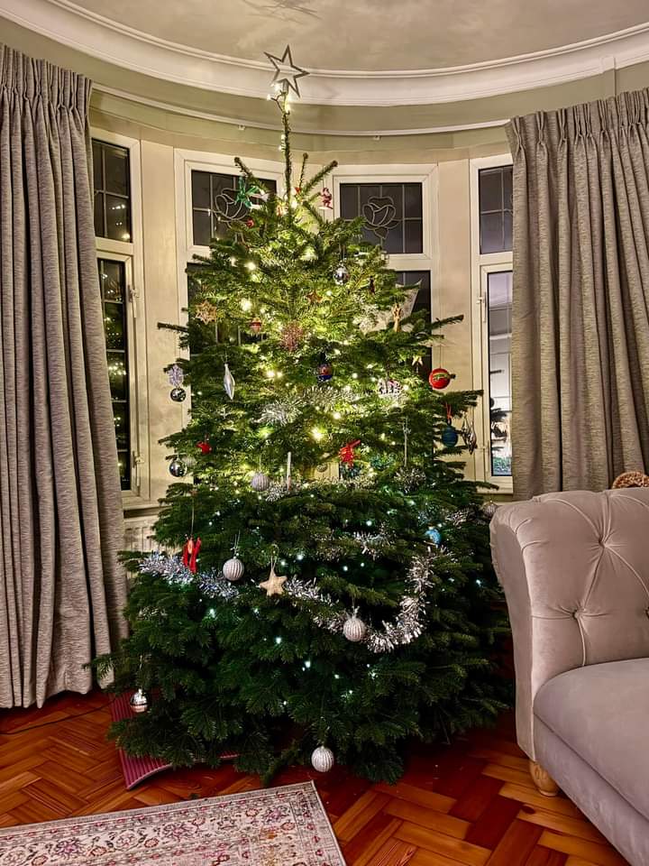 Lowri Bowen tweet media