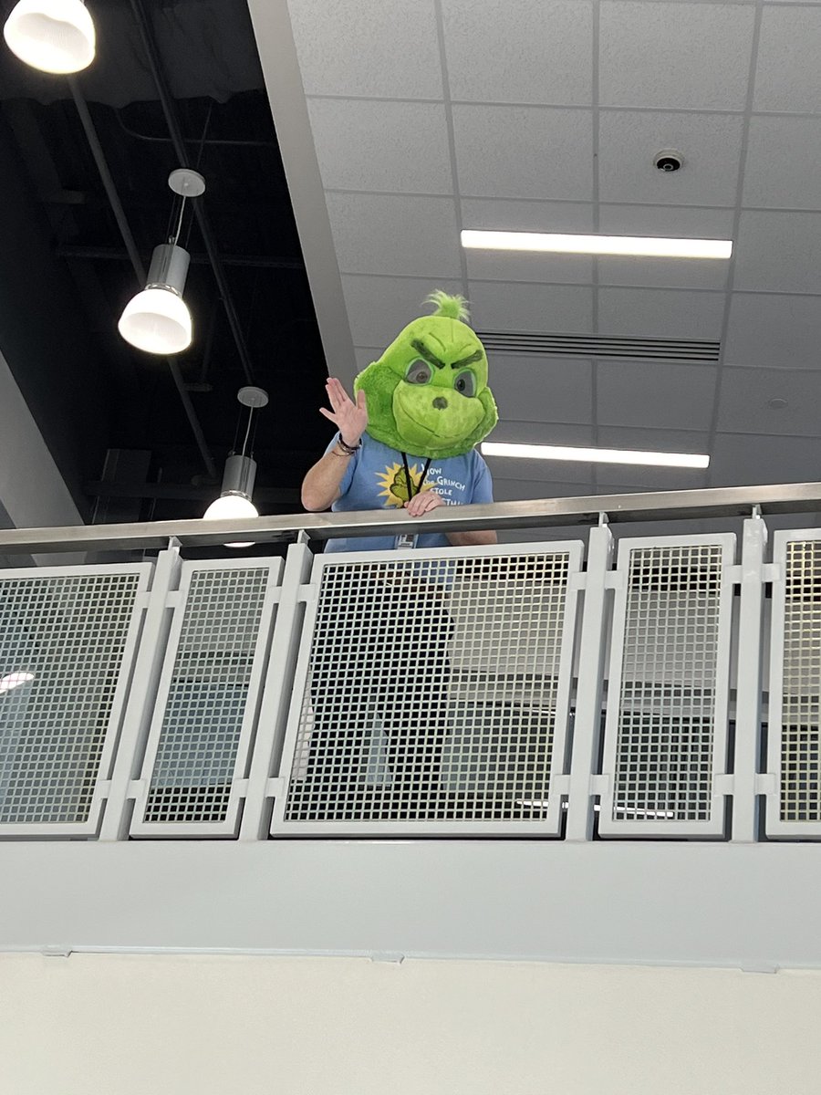 Look who is <a href="/OLE_Leopards/">Leonard Elementary</a>