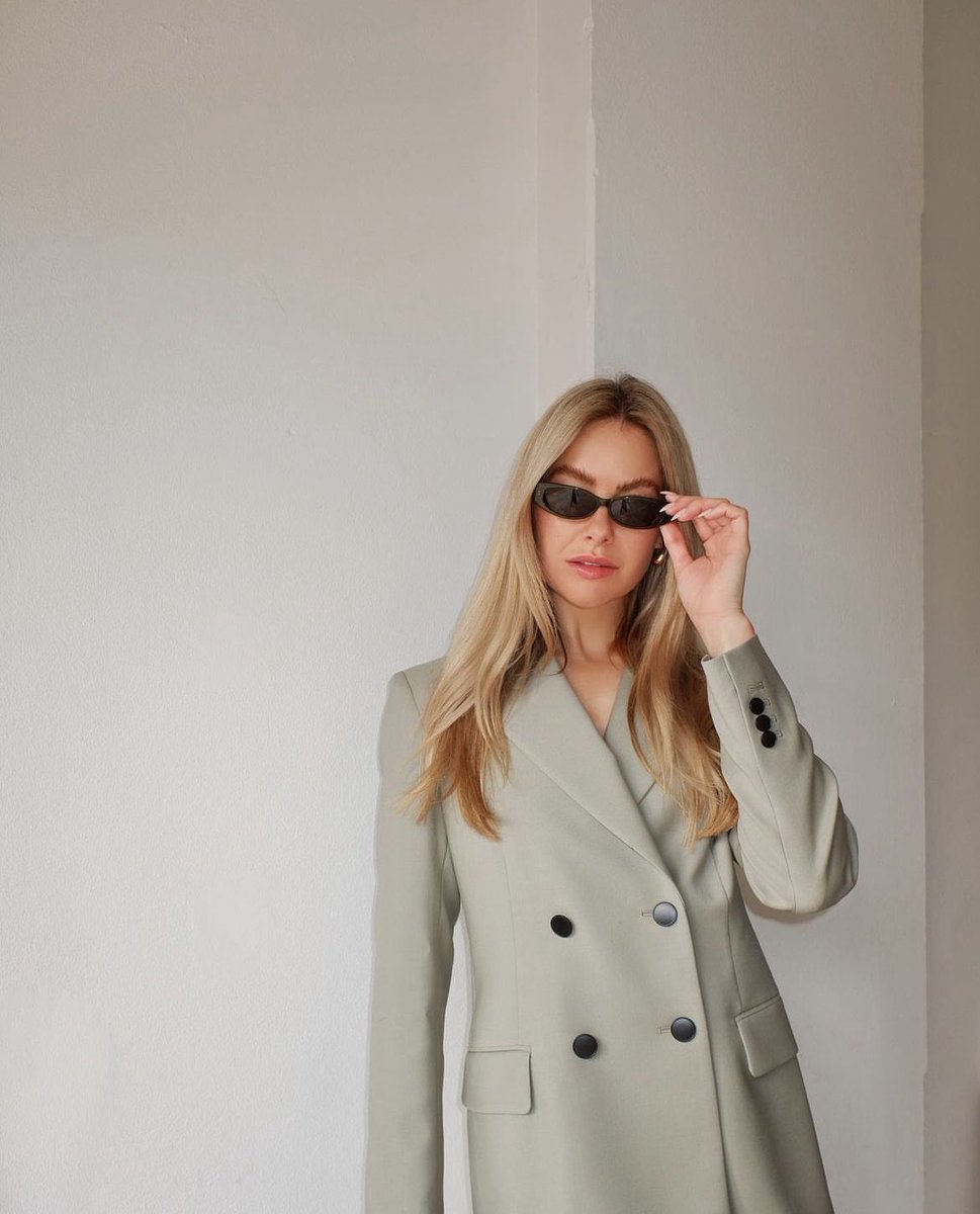 APRIL ROSE ❤️ #RawAnthonyNader #HairSalon #SurryHills #Sydney