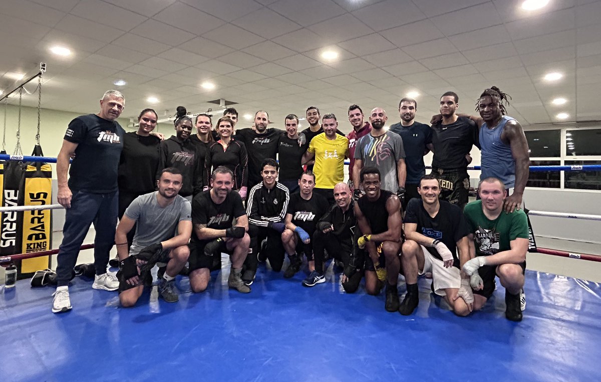 tmboxe's tweet photo. https://t.co/aHrtNO1wCV https://t.co/x8yIkjqVyk