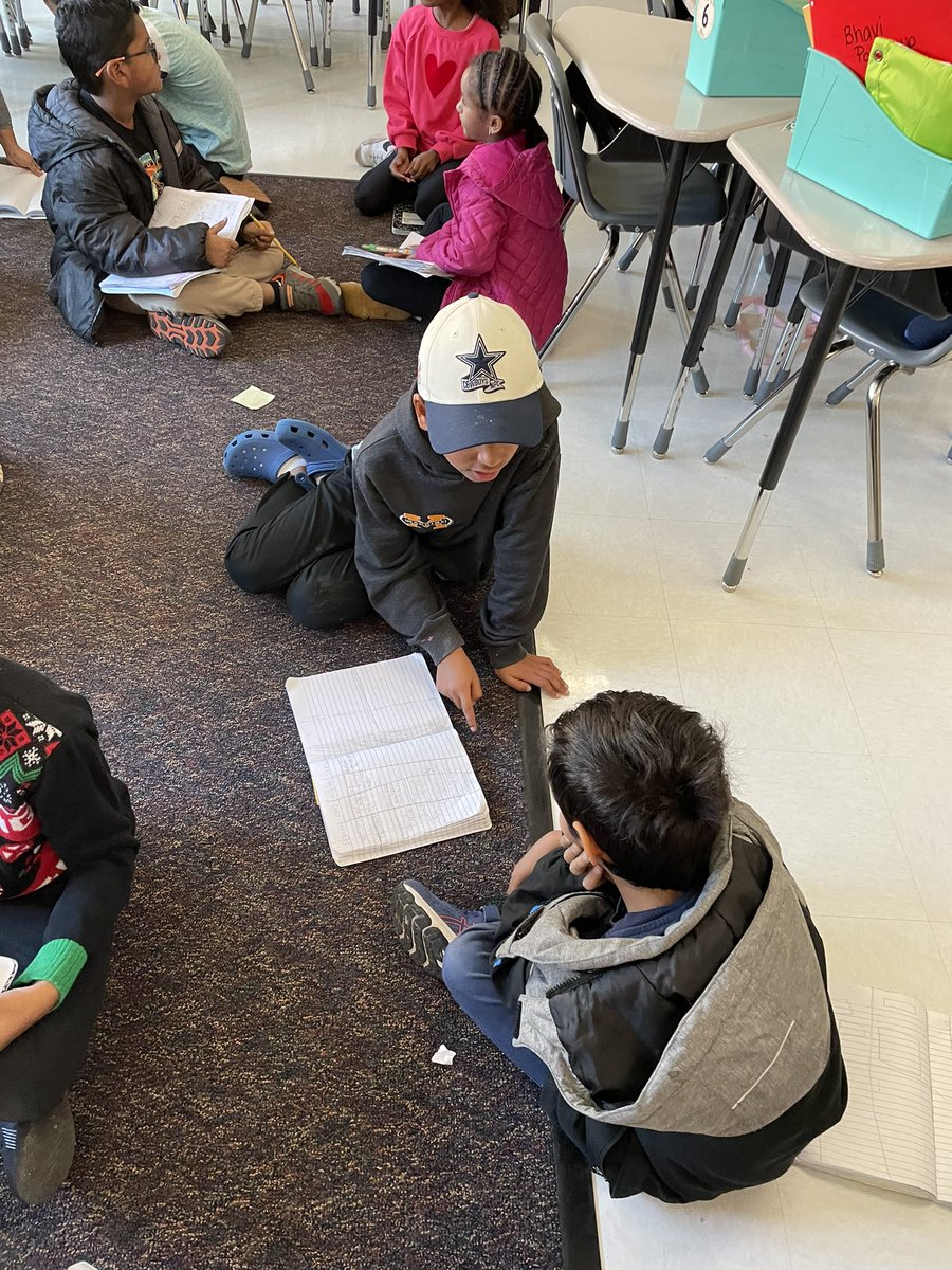 Discussing our mystery read aloud with our co-detectives today! <a href="/GoshenPostES/">Goshen Post ES</a> <a href="/MrsBeltranGPE/">Anissa Beltran</a>