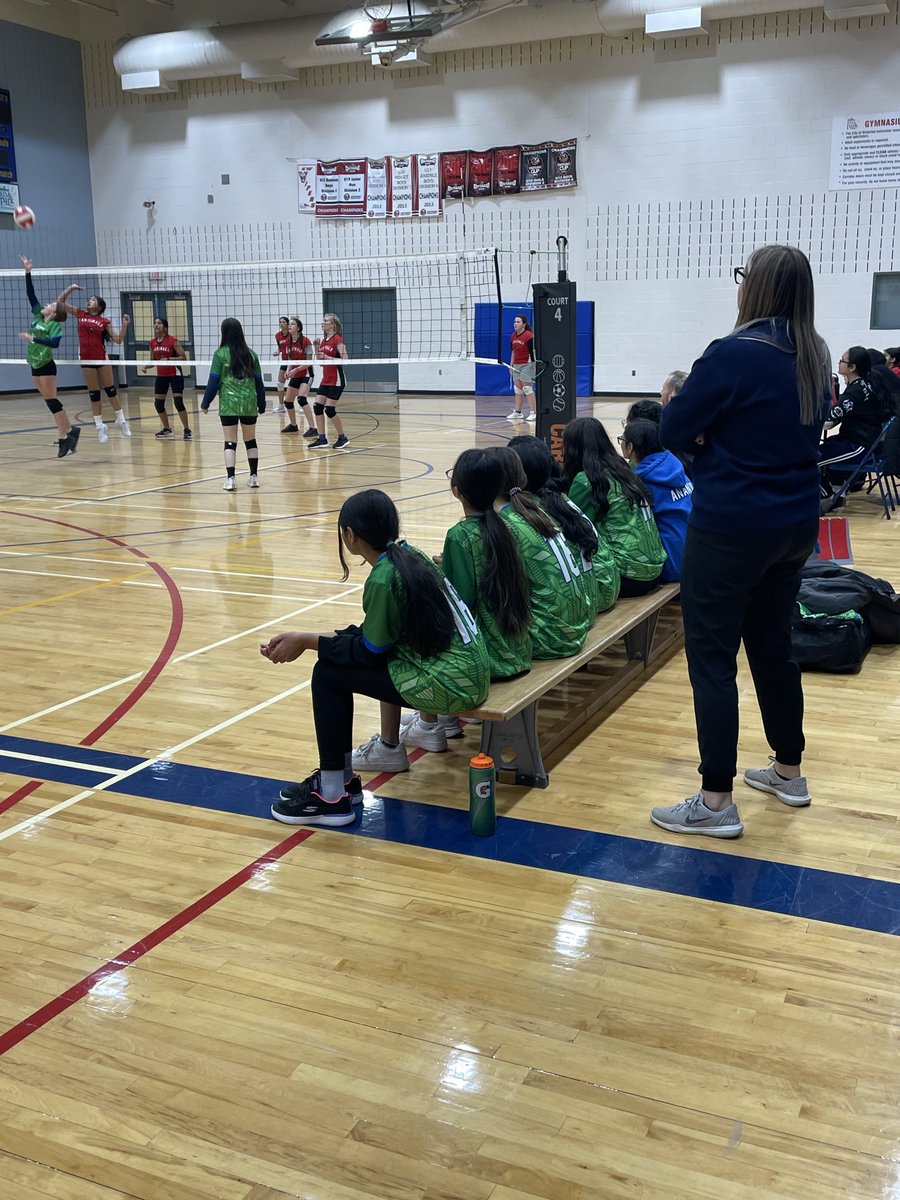 Mrs.Dewar tweet media