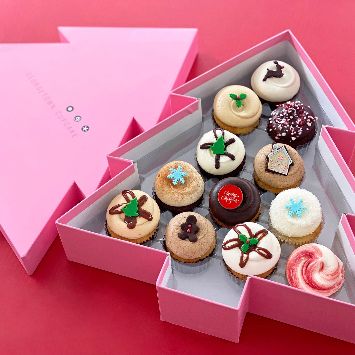 Georgetown Cupcake (@gtowncupcake) on Twitter photo Santa loves delivering <a href="/GTownCupcake/">Georgetown Cupcake</a> π
β€οΈπ§π Order for nationwide overnight shipping on georgetowncupcake.com! Santa loves delivering <a href="/GTownCupcake/">Georgetown Cupcake</a> π
β€οΈπ§π Order for nationwide overnight shipping on georgetowncupcake.com!